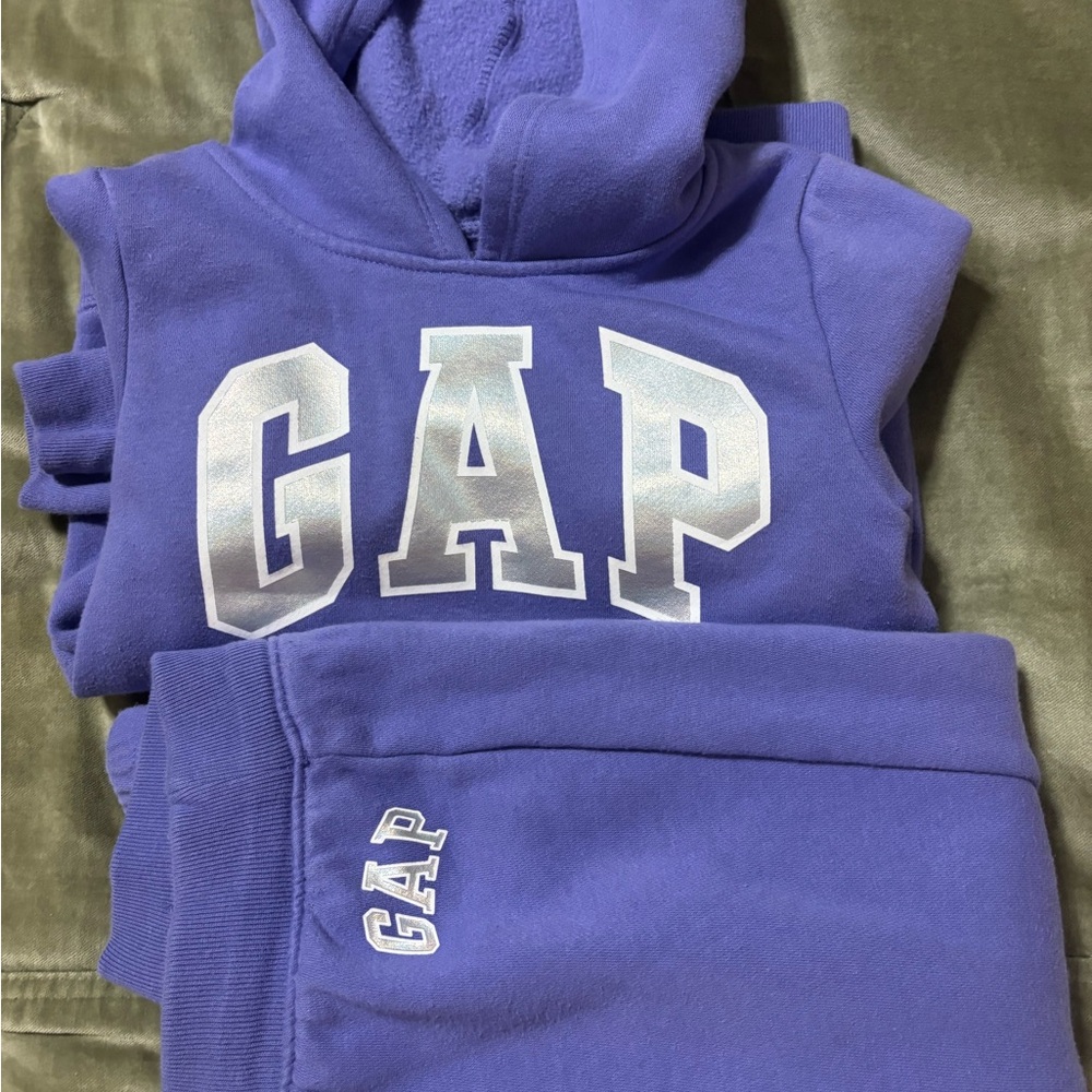 GAP Purple Hoodie and Sweatpants Set